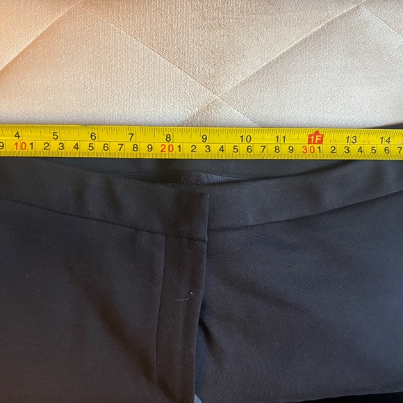 Lululemon; On The Move Pant *ponte, size 12 - Picture 8 of 8